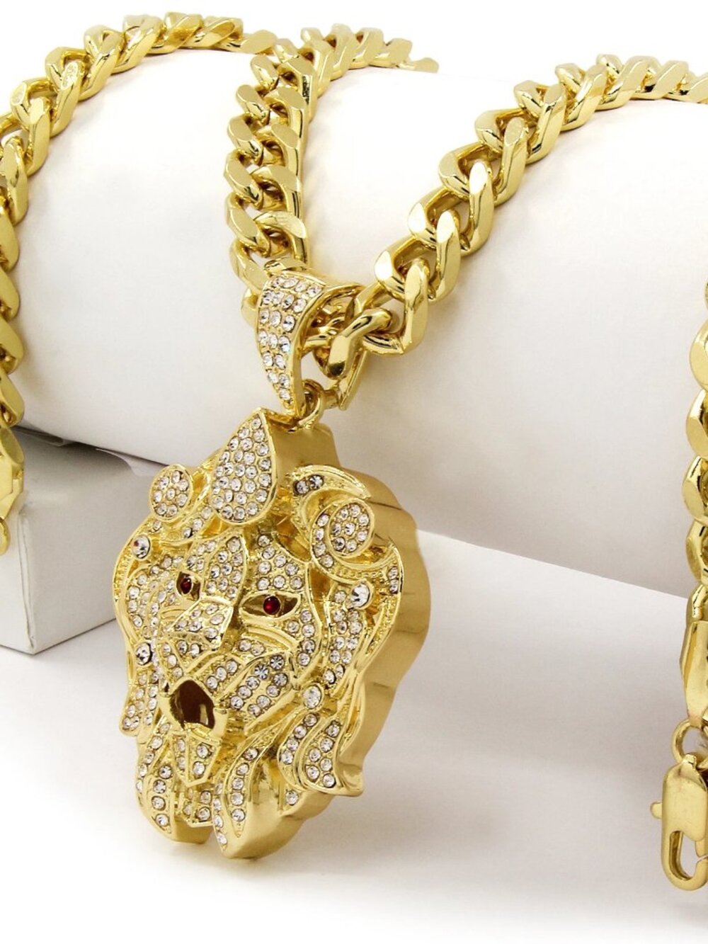 14K Plated Iced Out Lion Pendant & 30” Cuban Chain